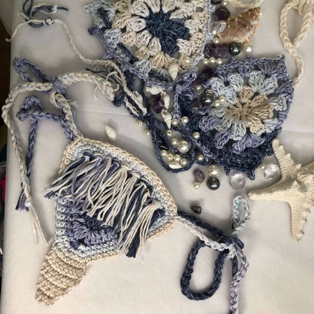 Crochet swimsuit set unlinining size s-m